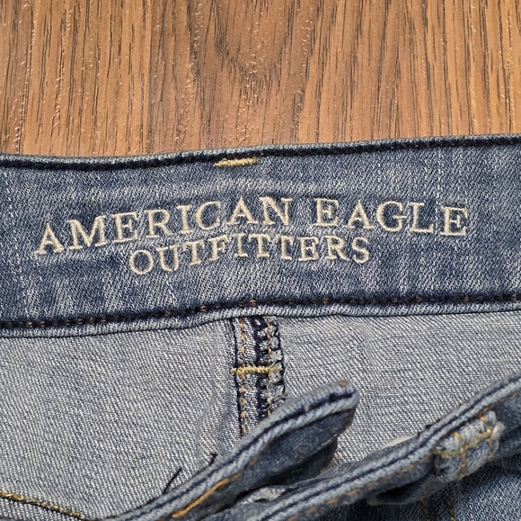 American Eagle Hi Rise Artist Jeans 6R Distressed Flare Stretch Blue Denim E70 - Picture 6 of 11